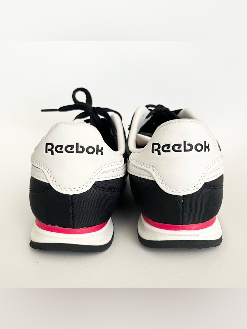 Reebok Women's Fiori Sneakers 8.5 Black Suede Nylon Retro OrthoLite Comfort - Picture 4 of 9